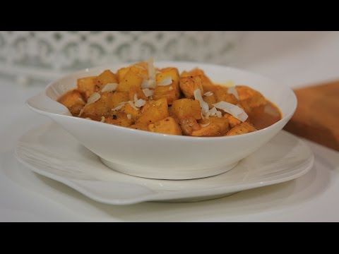 طريقة إعداد دجاج بجوز الهند والأناناس