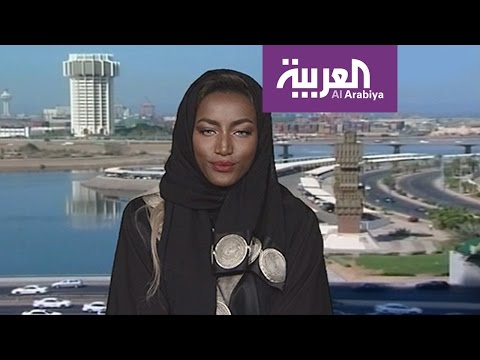 شاهد مدونة تجميل سعودية ترد على منتقدي لون بشرتها