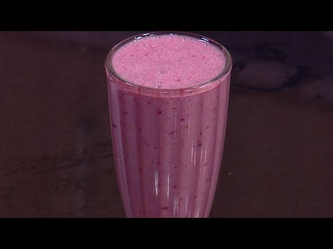 شاهد طريقة اعداد مشروب الزبادي بالتوت