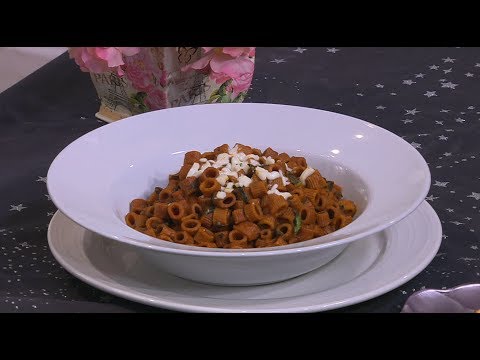 شاهد طريقة إعداد ومقادير المكرونة المحمرة