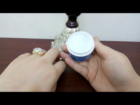 وصفة مميّزة لتنعيم الشعر الجاف والمجعّد