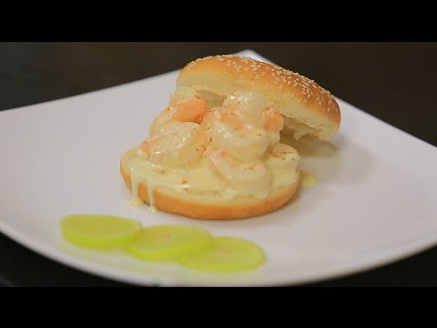 طريقة إعداد سندوتش جمبري بصوص الكريمة والزبدة