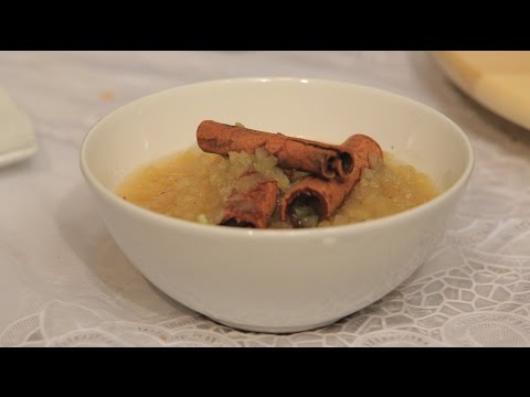 شاهد طريقة إعداد كمبوت التفاح بالقرفة