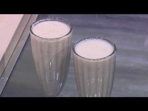 طريقة عمل ومقادير عصير موز باللبن و اللوز