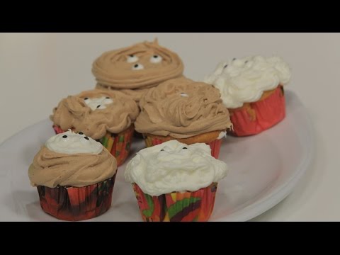 كب كيك محشي كريمة