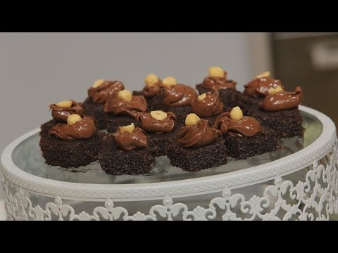 بالفيديو طريقة عمل ومقادير بسبوسة بالشوكولاتة و البندق