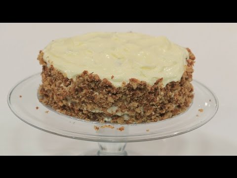 شاهد طريقة إعداد تورتة موز بالأناناس