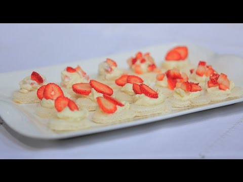 بالفيديو طريقة إعداد ومقادير توست شكل قلب بالفراولة